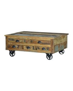 Table basse en bois recyclé et roulettes métal multicolores
