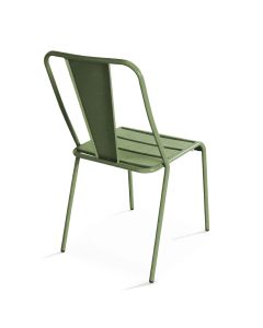 Chaise en métal vert cactus