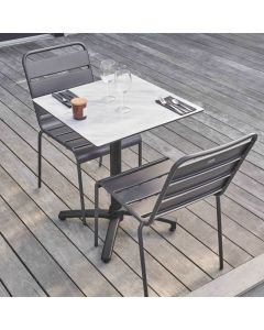 Ensemble table de terrasse stratifié marbre et 2 chaises gris